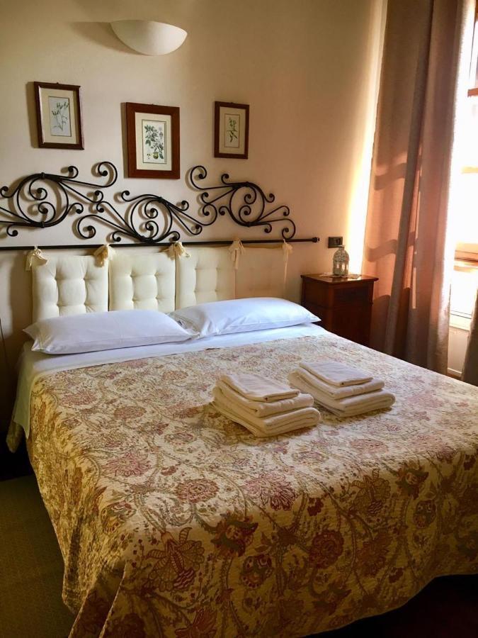 Tenuta Calabiana Diano dʼAlba Exterior foto